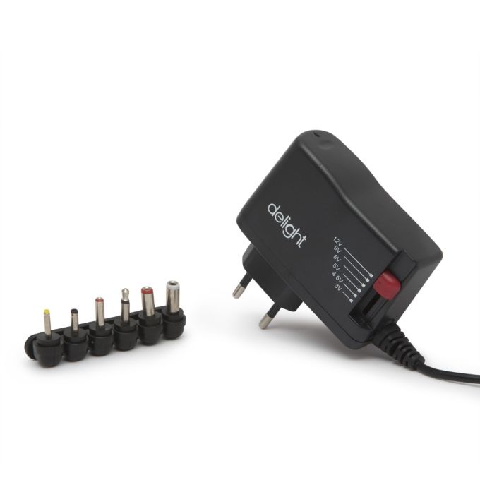 Delight Univerzális hálózati DC adapter 3V-12V, 2500mA, 6 különböző méretű csatlakozóva (55056C)